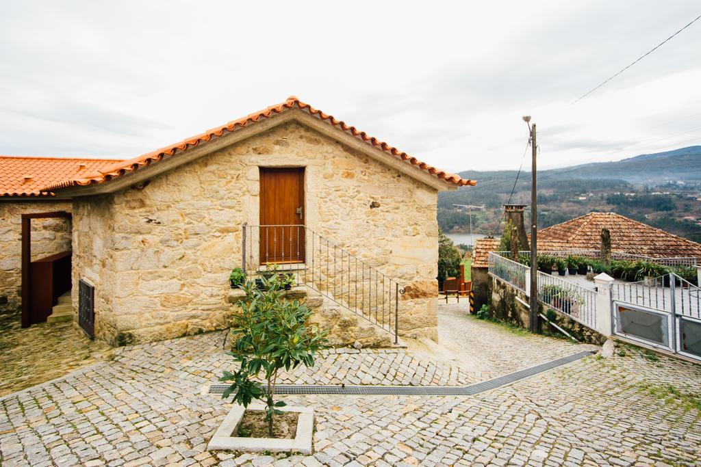 בית הארחה סבר דו ווגה 	Vougaldeias Casa Da Tulha מראה חיצוני תמונה